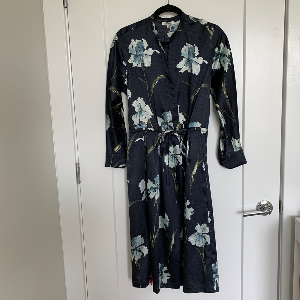 Vince Navy Floral Print Shift Midi Dress **NWT**